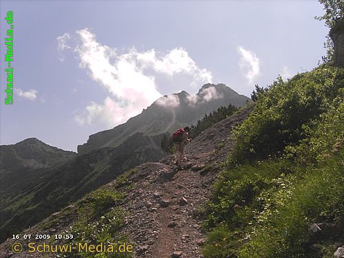http://www.bergwandern.schuwi-media.de/galerie/cache/vs_Fiderepass%20Huette_fiederepass15.jpg