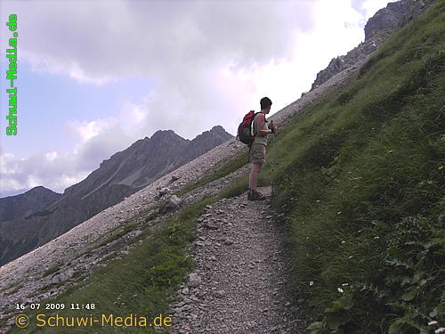 http://www.bergwandern.schuwi-media.de/galerie/cache/vs_Fiderepass%20Huette_fiederepass22.jpg