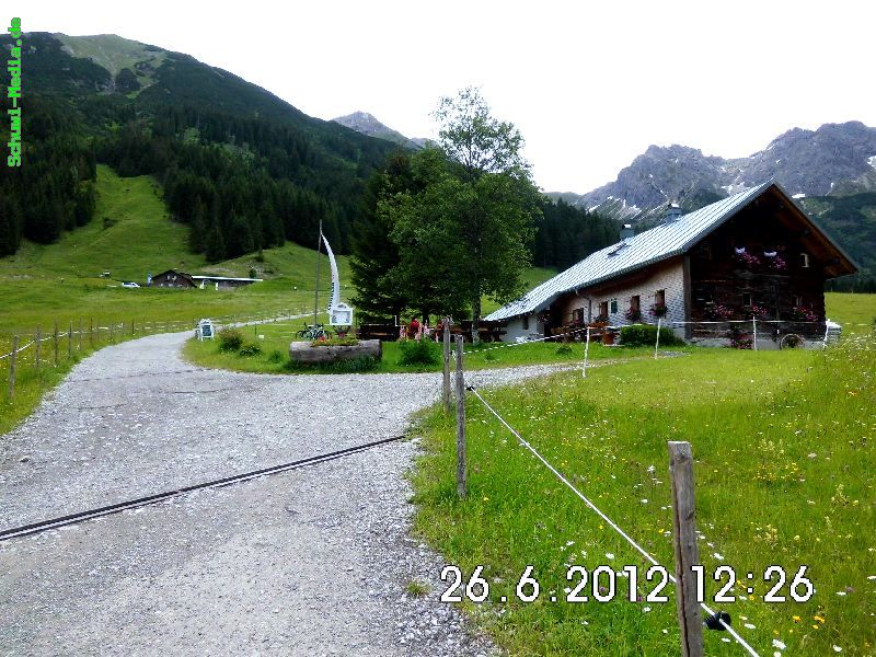 http://www.bergwandern.schuwi-media.de/galerie/cache/vs_Fluchtalpe_fluchtalpe_07.jpg