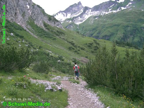 http://www.bergwandern.schuwi-media.de/galerie/cache/vs_Giebelhaus%20-%20Prinz%20Luitpold%20Haus_lp21.jpg