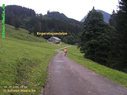 http://www.bergwandern.schuwi-media.de/galerie/cache/vs_Hinterstein-Plaettele%20Alpe_plaettele%20alpe21.jpg