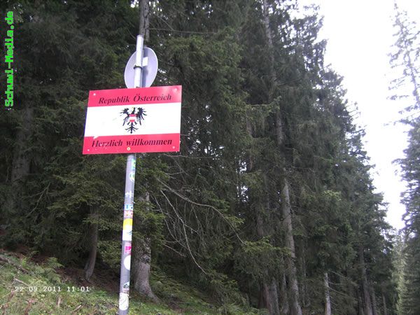 http://www.bergwandern.schuwi-media.de/galerie/cache/vs_Kleinwalsertal_walsertal05.jpg