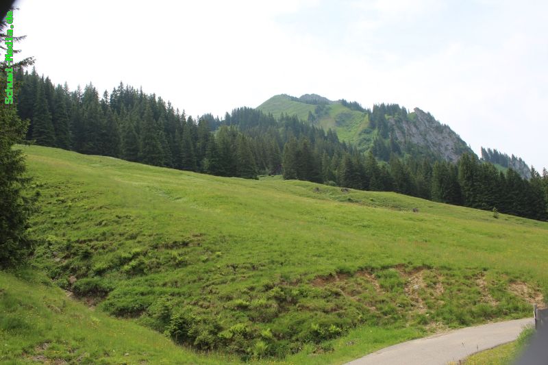 http://www.bergwandern.schuwi-media.de/galerie/cache/vs_Kranzegg-Gruentenhuette_grhutte_24.jpg