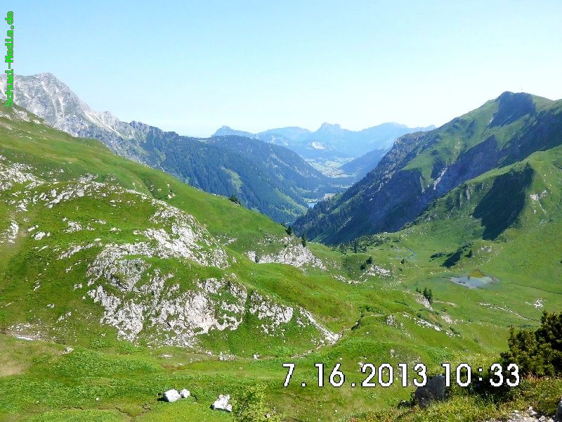 http://www.bergwandern.schuwi-media.de/galerie/cache/vs_LandsbgHuette-Schrecksee-Hinterstein_lbh_shsee_072.jpg