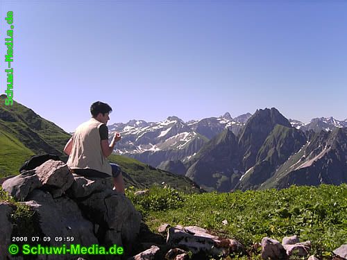 http://www.bergwandern.schuwi-media.de/galerie/cache/vs_Laufbacher%20Eckweg_eck07.jpg
