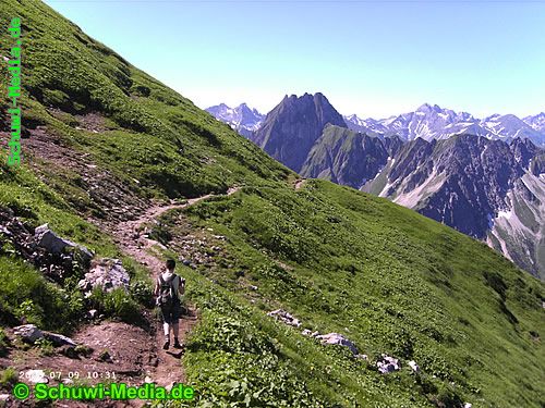 http://www.bergwandern.schuwi-media.de/galerie/cache/vs_Laufbacher%20Eckweg_eck17.jpg