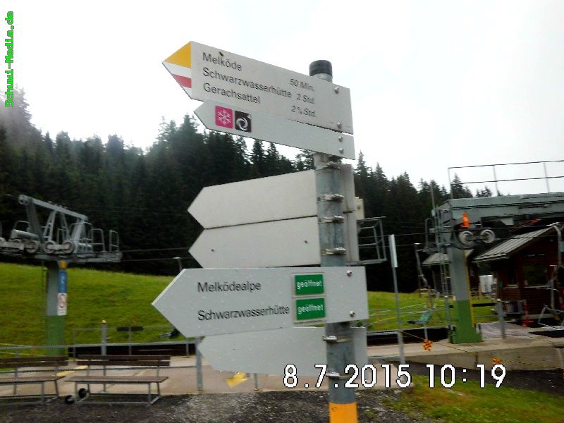 http://www.bergwandern.schuwi-media.de/galerie/cache/vs_Schwarzwasser%20Huette_swh_melkoede_03.jpg